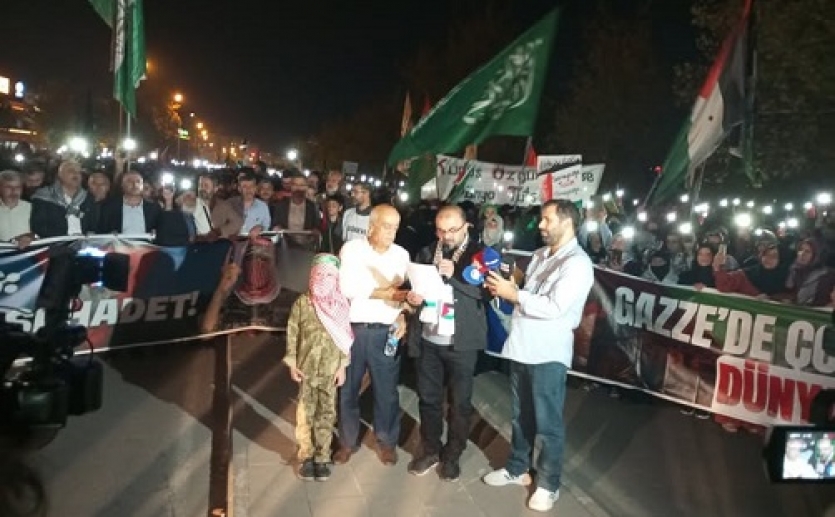 Diyarbakır'da devasa kalabalık: On binler Gazze için yürüdü