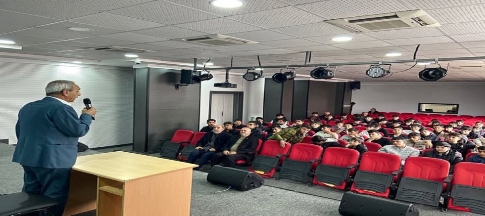 Erim:”Kur’an-ı Kerimi okuyun, anlayın, yaşamaya çalışın” dedi.