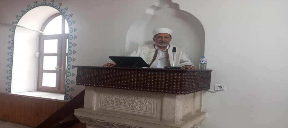 Mevlid-i Şahaneyi Şehrif Bayram tatilimizi Meclisten bekliyoruz