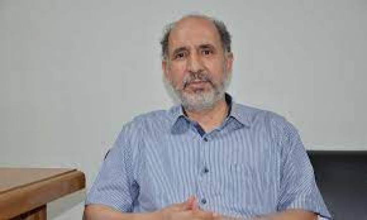 Siyaset, dürüst, ehil ve kabiliyetli İnsanların işidir 