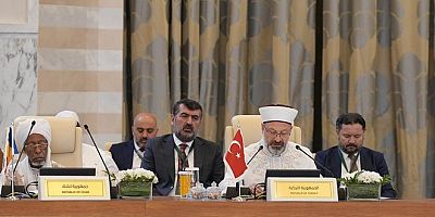 Erbaş: Allah bize Filistin devletinin kurulması için gayret etmeyi nasip etsin