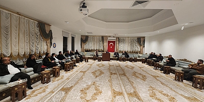 Hucurat suresi insanı adam ediyor