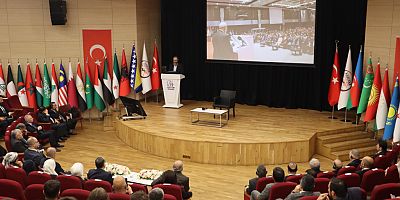 İslam Birliği Zirve Kongresi Sabahattin Zaim Üniversitesinde yapıldı