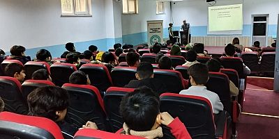 Kaya; “İnsanlık alemi Veda Hutbesini arıyor” dedi.