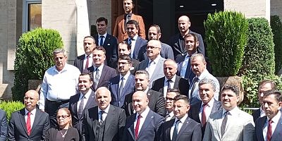 Vali Zoroğlu:”Şehrimizi sakinleriyle işbirliği içinde yöneteceğiz” dedi.