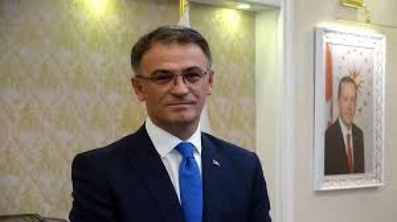 Van Valisi Dr.Ozan Balcı çalışıyor arkadaş